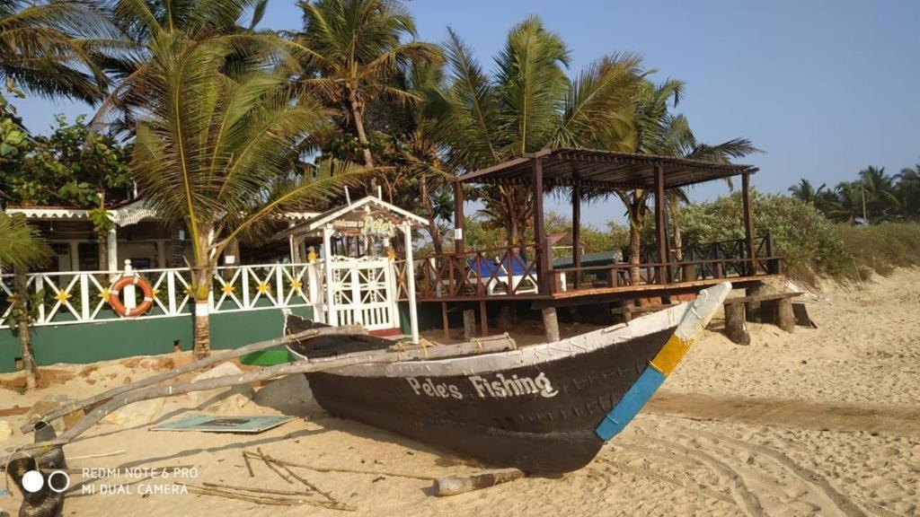 Pele'S Windsong Wood Cottage On The Beach Benaulim Dış mekan fotoğraf